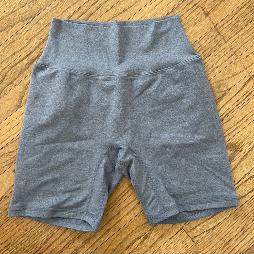 NWOT P’tula Biker Shorts. Size Medium. Blue
